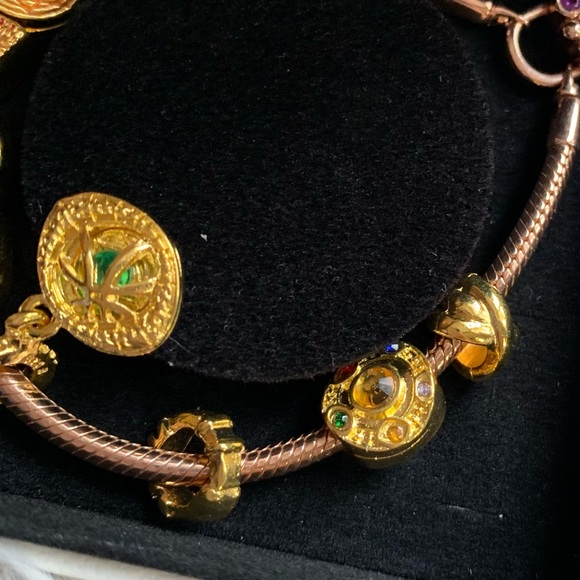 Retired Pandora Carrier Heraldic Amethyst Padlock Bracelet Doctor Strange Charms - Picture 8 of 15